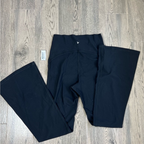 NWT powerlite extra high-rise flare - Picture 5 of 7